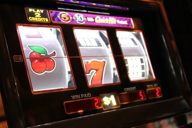 Demystifying the Mystery: Do Online Slots Remember You and Your Gameplay?